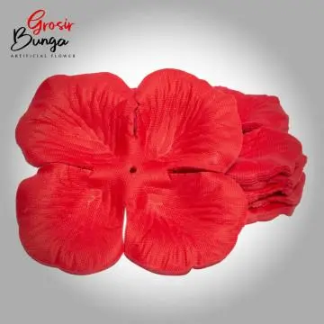 Kelopak Mawar Merah